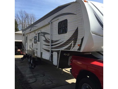 Financing! 2014 Palomino Puma Toy Hauler