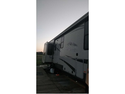 2013 Heartland Big Country 3690 SL