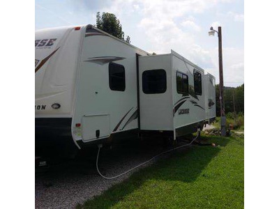 Financing! 2014 Prime Time LaCrosse w/2 