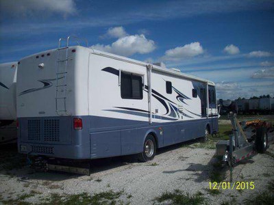 2003 38ft. Beaver Santiam w/2 slides