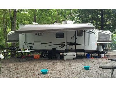 Financing! 2015 28� Rockwood Roo w/2 sli