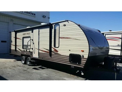 New 2016 Cherokee Grey Wolf 26RR $16687