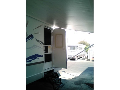 Permanent Resident Trailer So California