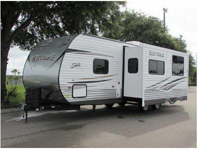 Financing! 2014 30ft. Shasta Revere w/sl