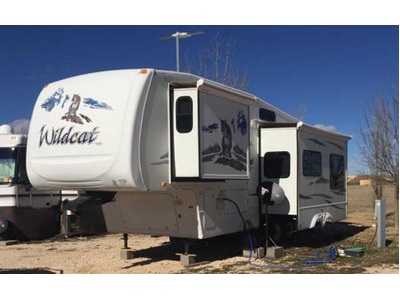 Financing! 2008 32ft. Forester Wildcat w