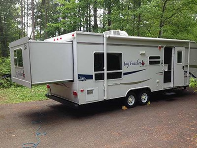 Financing! 2007 25ft. Jayco Jay Feather 