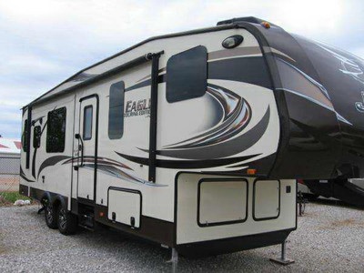 Financing! 2015 29ft. Jayco Eagle Tourin