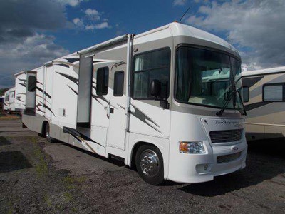 Financing! 2005 39ft. Gulf Stream Sun Vo