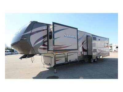 Financing! 2014 38ft. Prime Time Sanibel
