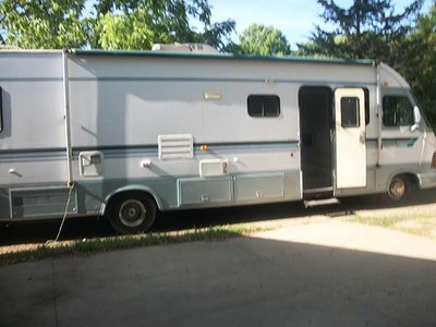1994 32ft. Newmar Dutch Star w/slide