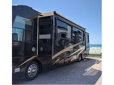 Financing! 2007 40ft. Alpha See-Ya w/3 s