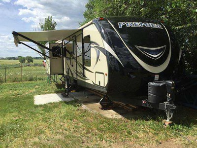 Financing! 2016 35ft. Keystone Ultra Lit