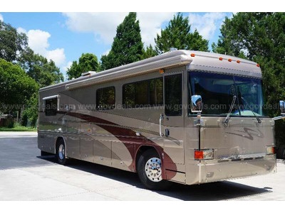 2002 36 County Coach