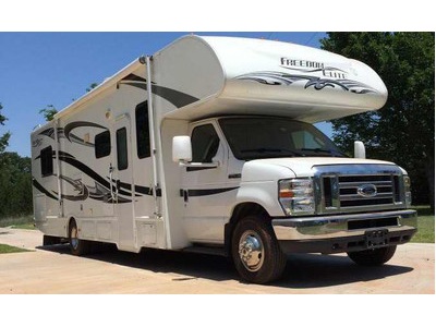 2012 32ft. Thor Freedom Elite
