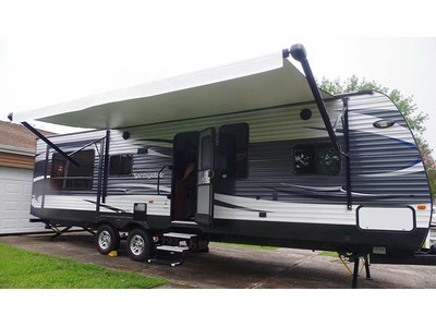 Financing! 2016 35ft. Keystone Springdal