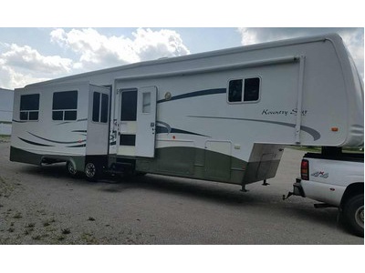 2005 40ft. Newmar Country Star w/3 slide