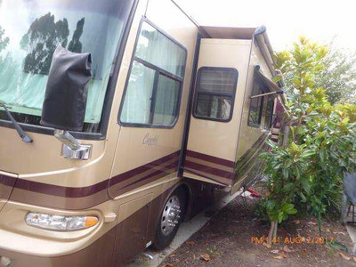 Financing! 2006 40ft. Monaco Camelot w/4