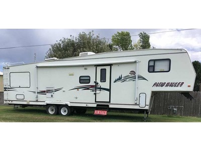 1998 Kit Patio Hauler 35ft. Toy hauler