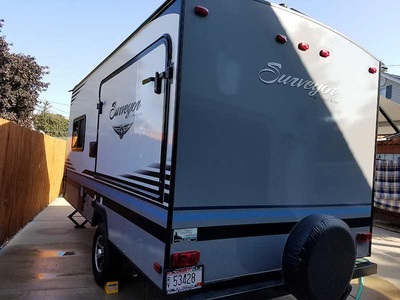 Financing! 2017 19ft. Forest River Surve