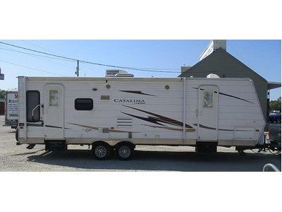 Financing! 2011 33ft. Coachmen Catalina 