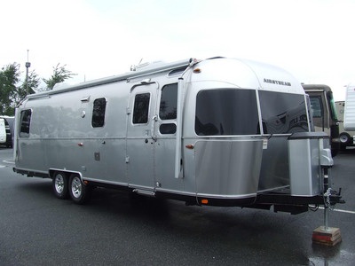 Used 2017 AIRSTREAM Classic 30!