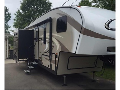Financing! 2017 31ft. Keystone Cougar X-