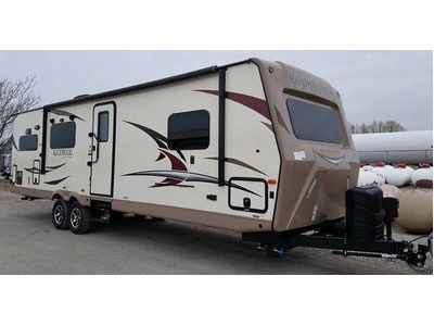 By Owner! 2017 34ft. Rockwood Ultralight