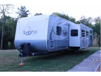 By Owner! 2015 34ft. Open Range Light 30