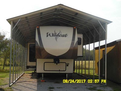 By Owner! 2016 Forest River Wildcat 327R