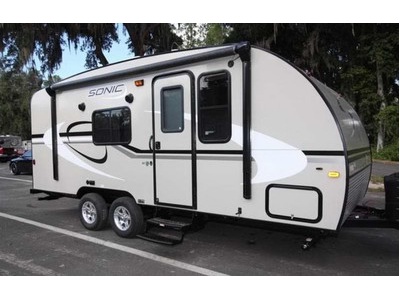 2015 Sonic Lite Travel Trailer