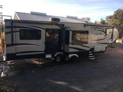 By Owner! 2017 41ft. Grand Design Solitu