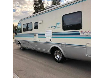 By Owner! 1995 GMC Tropicana 29ft