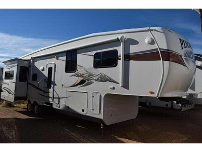 By Owner! 2012 Jayco Pinnacle 36RETS Fif