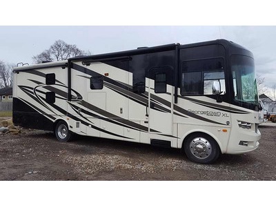 By Owner! 2015 37ft. Forest River George