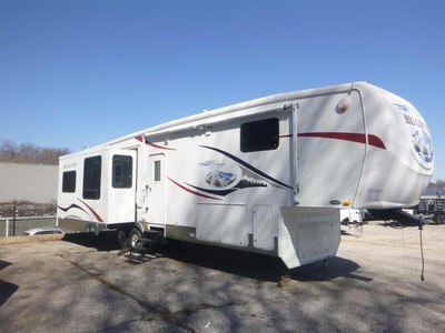 2008 Big Country by Heartland $2300