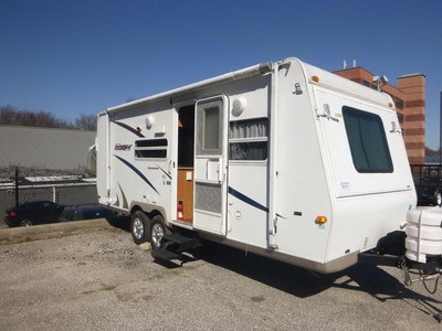 2008 23ft Rockwood by Forest river $1800