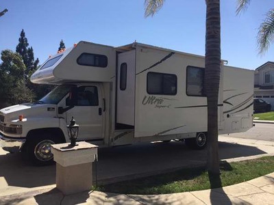 By Owner! 2006 34ft. Gulf Stream Ultra S