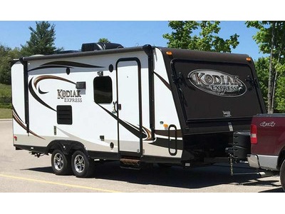 By Owner! 2014 23ft. Kodiak Express Hybr