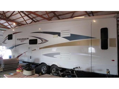 2011 Fifth Wheel Cruiser Patriot 30