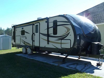 By Owner! 2017 34ft. Salem Hemisphere Li
