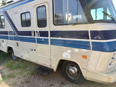 By owner! 1985 22ft. Winnebago Chieftain