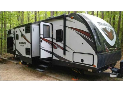 By Owner! 2017 37ft. Heartland Wildernes