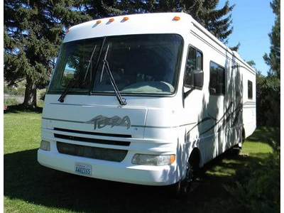 By Owner! 2002 31 ft. Fleetwood Terra