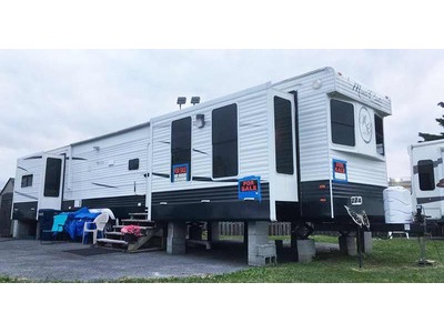 By Owner! 2015 Recreation By Design Mont