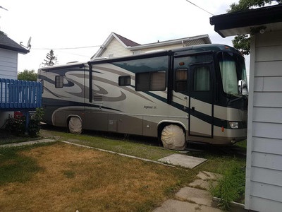 2008 Holiday Rambler Neptune 35.9 feet