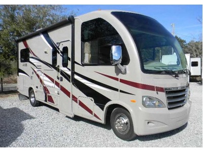 By Owner! 2015 Thor Axis 24.1 Series w/s