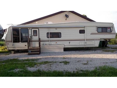 By Owner! 1987 40 ft. Teton Atlanta w/sl
