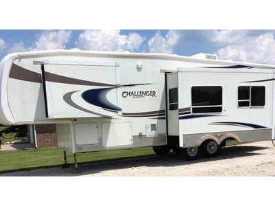 By Owner! 2007 33 ft. Keystone Challenge