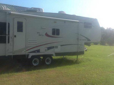 By Owner! 2006 26 ft. Coachmen Spirit of