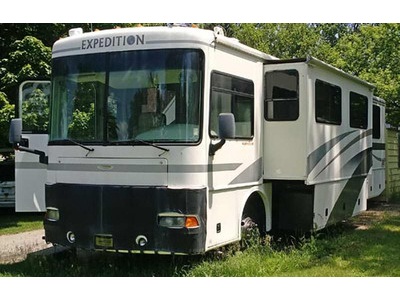 By Owner! 2001 36ft. Fleetwood Expeditio